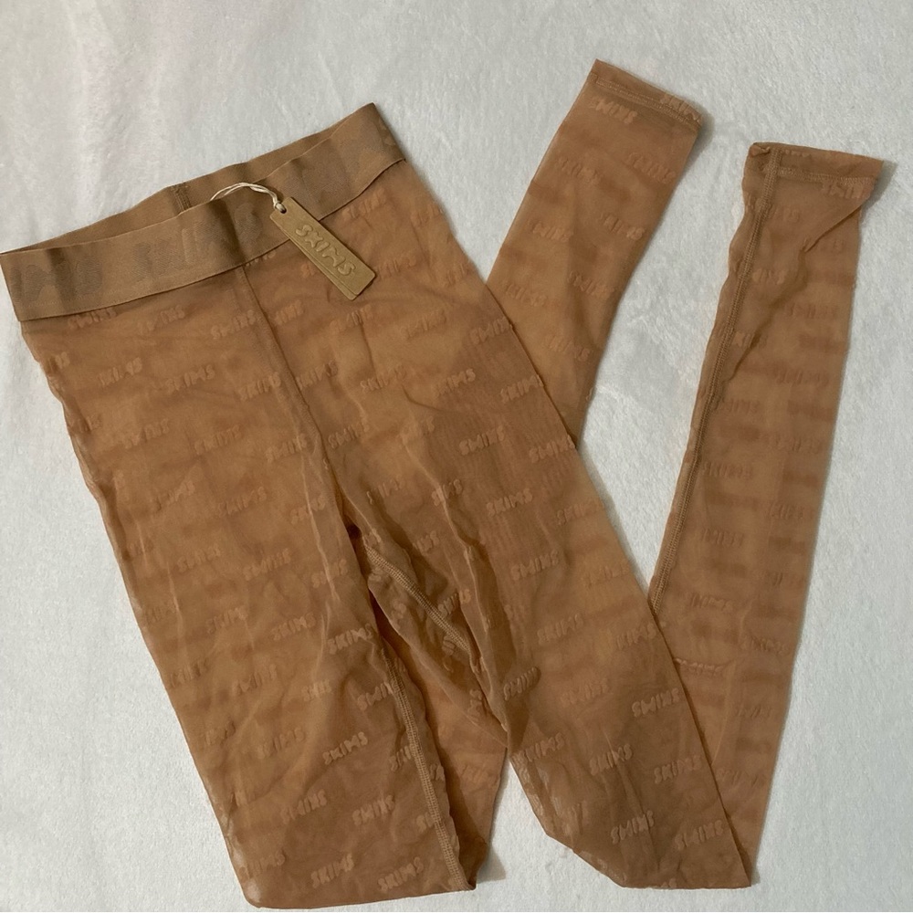 SKIMS Logo Leggings NWT - Picture 3 of 7